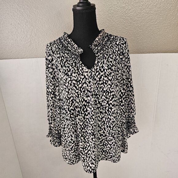 Talbots Tops - Talbots Long Sleeve Blouse Abstract Animal Print Sz Medium Ruffled Details V0446
